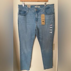 Brand new Levi’s shaping skinny size 16w